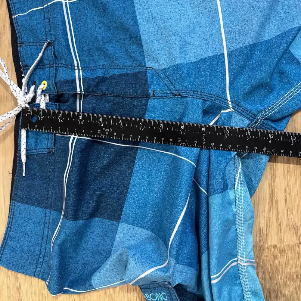Billabong Men's Blue‎ Plaid Board Shorts Size 36